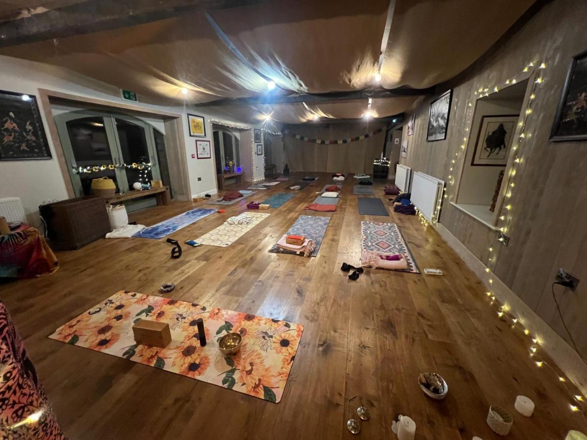 Villa The Old Flax Mill Yoga Retreat Coleraine Exterior foto
