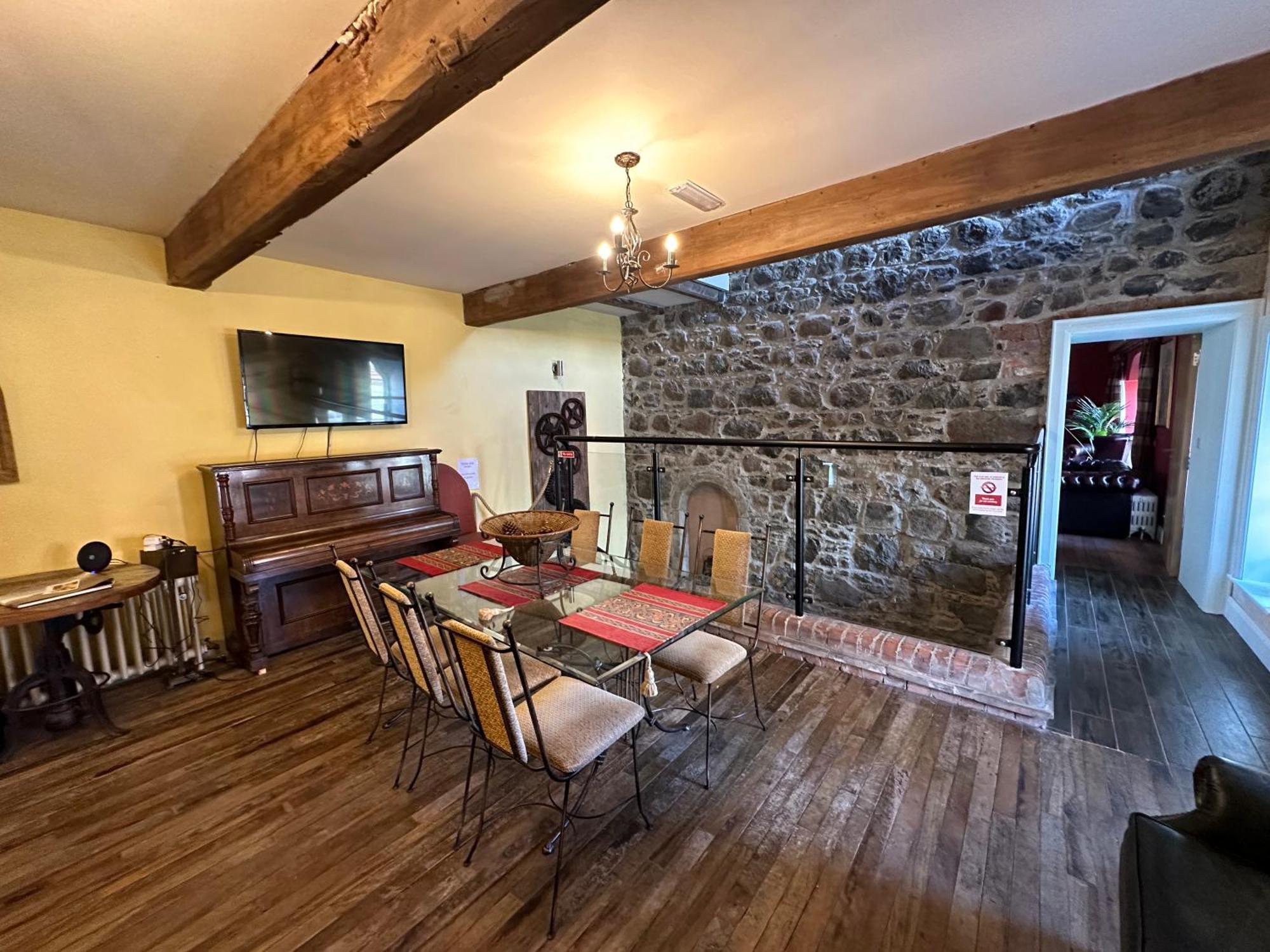 Villa The Old Flax Mill Yoga Retreat Coleraine Exterior foto